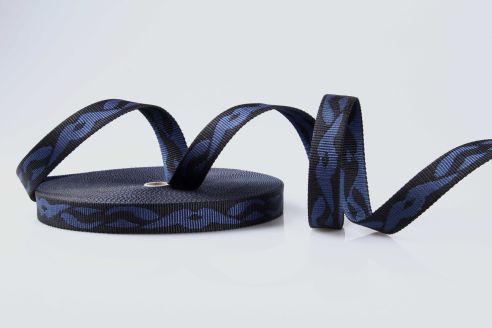 PA-Motivband Keltic | Marine/Schwarz | Meterware | Softes Nylon Gurtband mit beidseitigem Keltik-Design | 25 mm | 1,8 mm Stärke PA-Motivband Keltic | Marine/Schwarz | Meterware | Softes Nylon Gurtband mit beidseitigem Keltik-Design | 25 mm | 1,8 mm Stärke