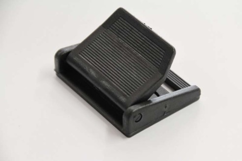Schwarze Klemm-Schnalle aus Kunststoff 40 mm Schwarze Klemm-Schnalle aus Kunststoff 40 mm