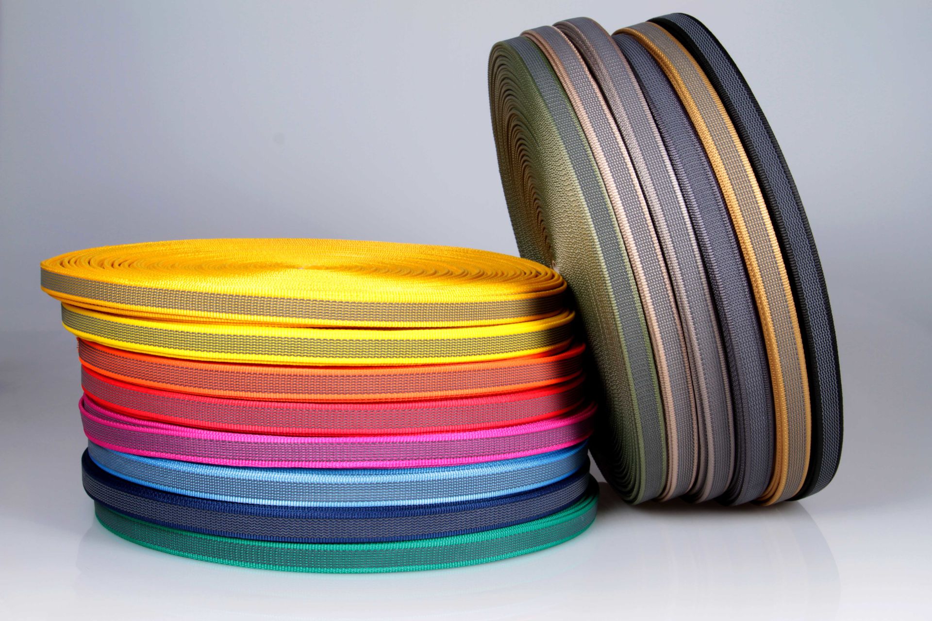 PP Anti-Rutsch | 25 mtr. Rolle | 20 mm breit | Farbauswahl | Training | beidseitige schwarze Gummierung | Hundesport und Pferdesport