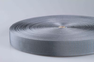 PP-Gurtband  -  Hohe Reißfestigkeit - 1.000 daN/kg  -  Breite 40 mm  -  Stärke 2,1 mm  -  50 mtr. Rolle  -  silbergrau