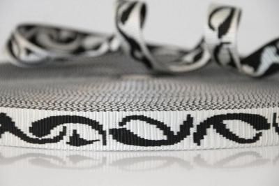 PA-Motivband Keltic | Weiß/Schwarz | 50 m Rollenware | Softes Nylon Gurtband mit beidseitigem Keltik-Design | 25 mm breit | 1,8 mm Stärke